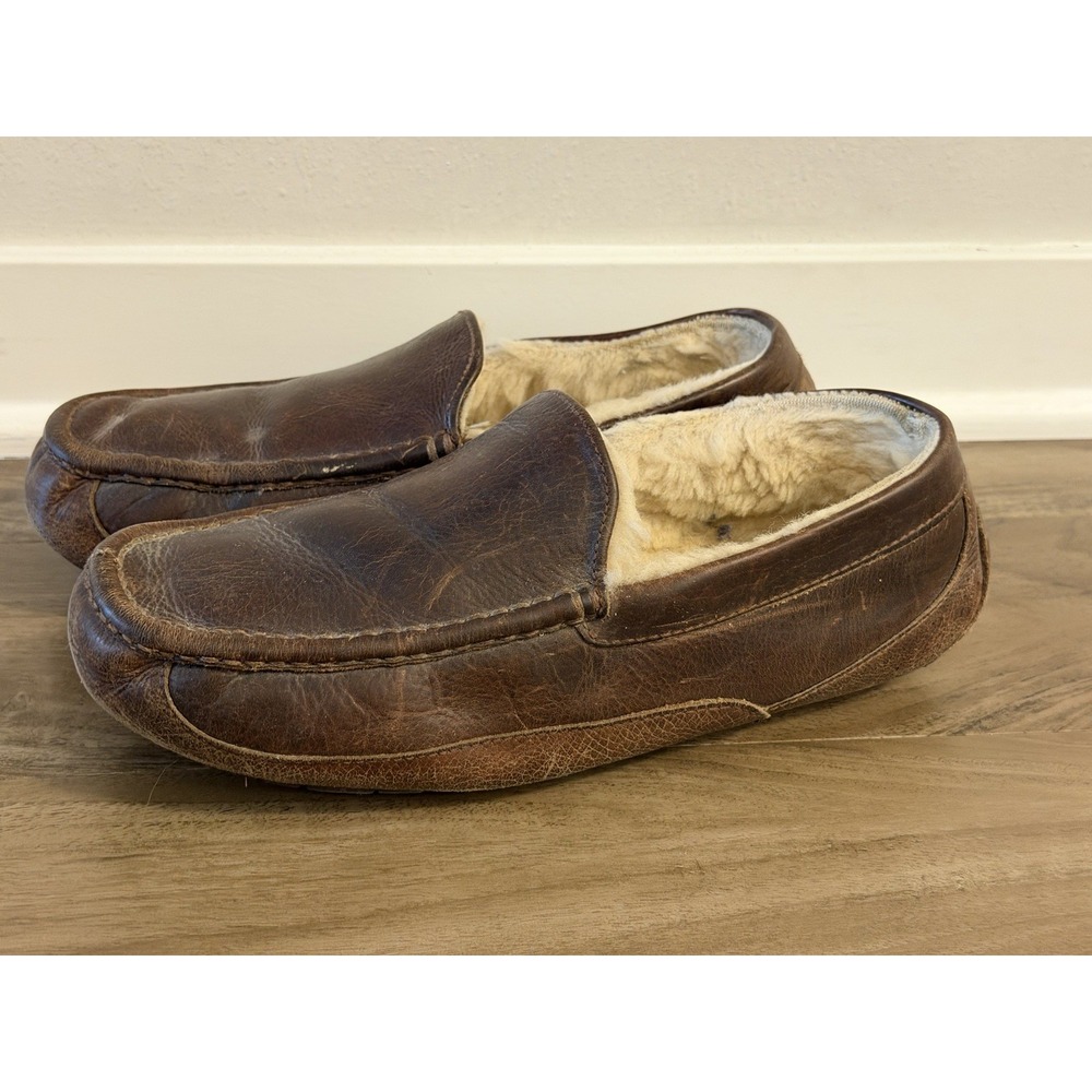 UGG Ascot Slipper Moccasin Mens Brown Leather Shearling Lined Loafer Shoes US 13